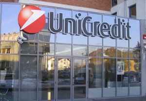 Settore bancario UE promosso da HSBC