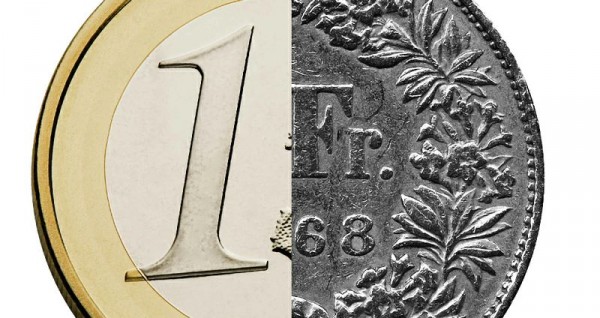 La Banca centrale svizzera prova a limitare il Franco