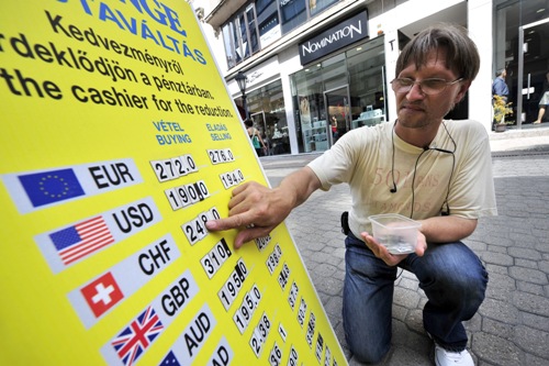 Cambio dollaro-yen crolla dalla resistenza di area 100 forex