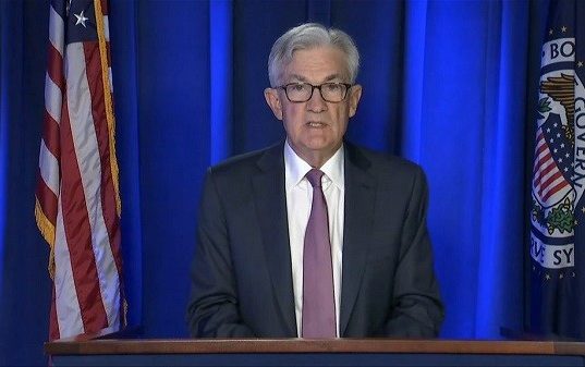 Fed falco: taglio al bilancio e rialzi dei tassi