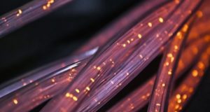 Rete Unica, Vivendi alza asticella per Tim