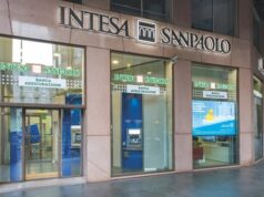 Intesa Sanpaolo compra Bitcoin, cosa succede?